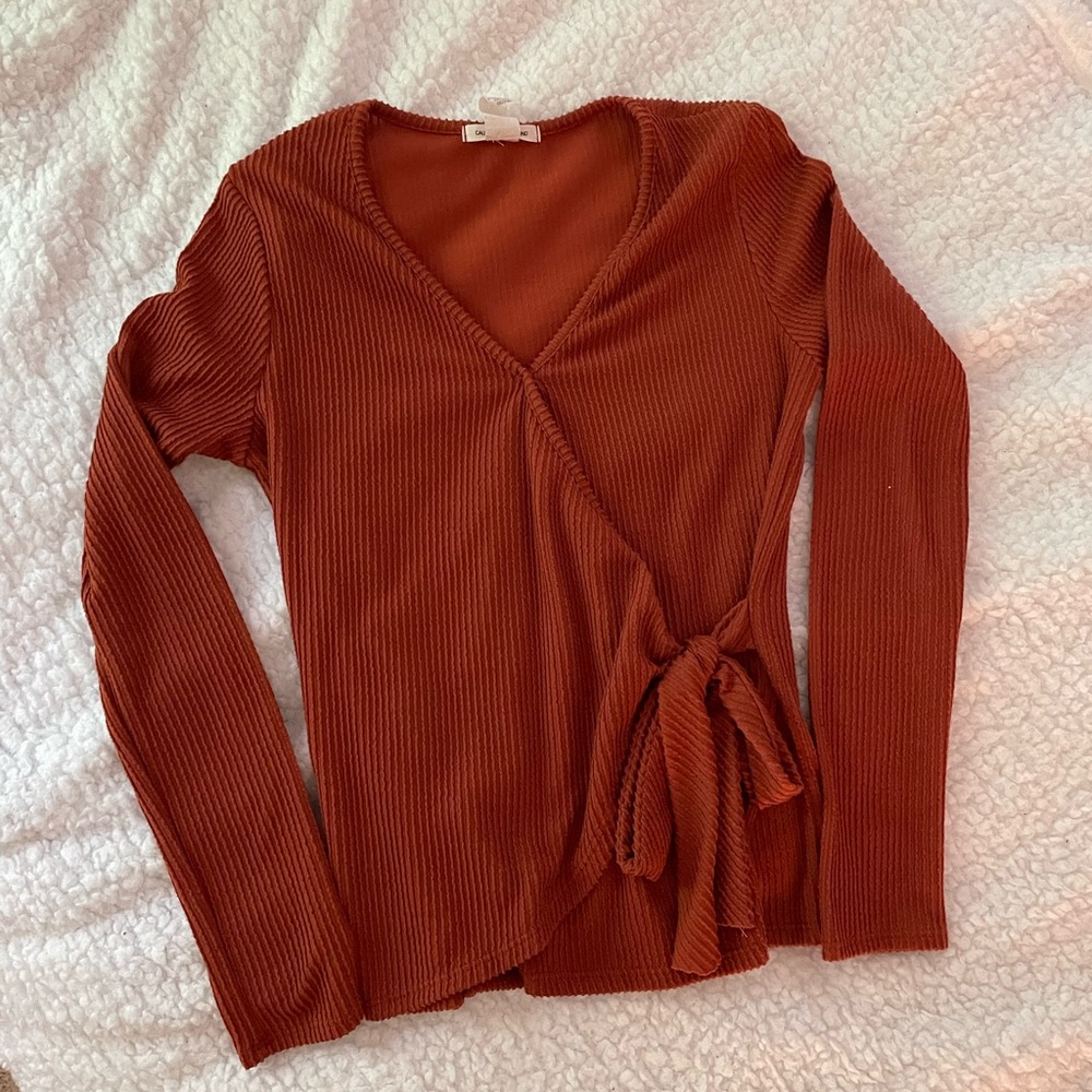 Long Sleeve with Tied Detail